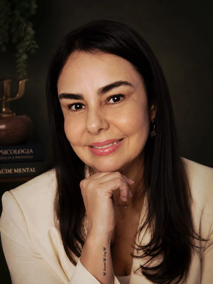 Dra. Rosana Dalmasso em seu espaço de atendimento em Icaraí, Niterói
